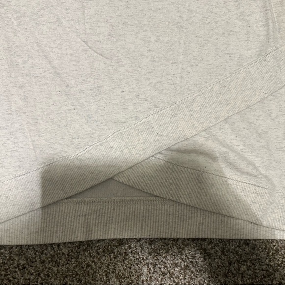 Athleta Light Gray Long Sleeve Top - Picture 3 of 4